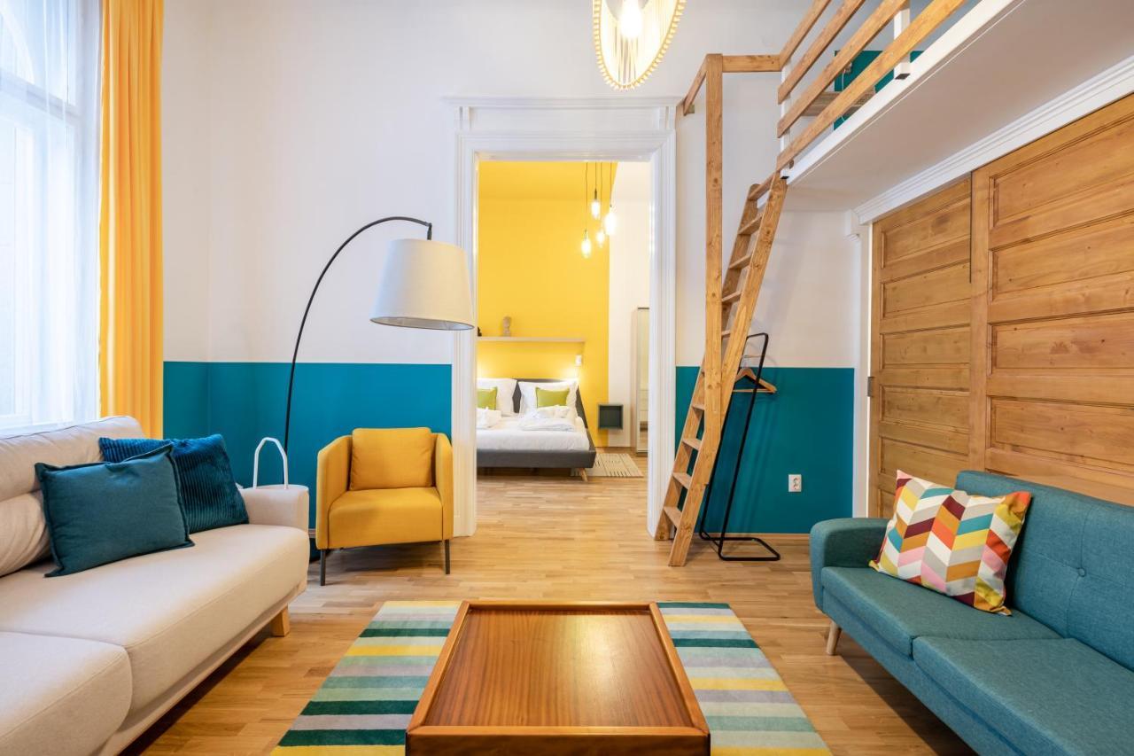 Live Star Apartment Будапеща Екстериор снимка