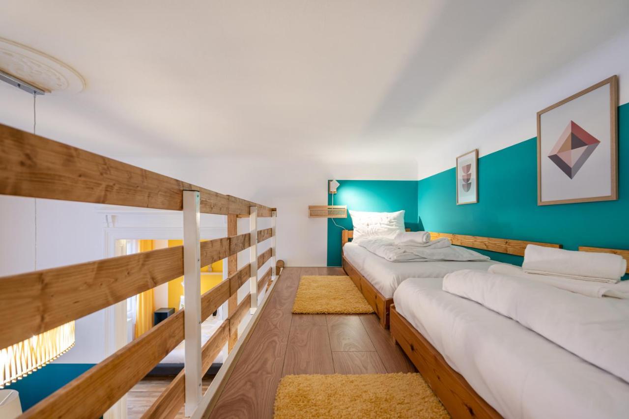Live Star Apartment Будапеща Екстериор снимка